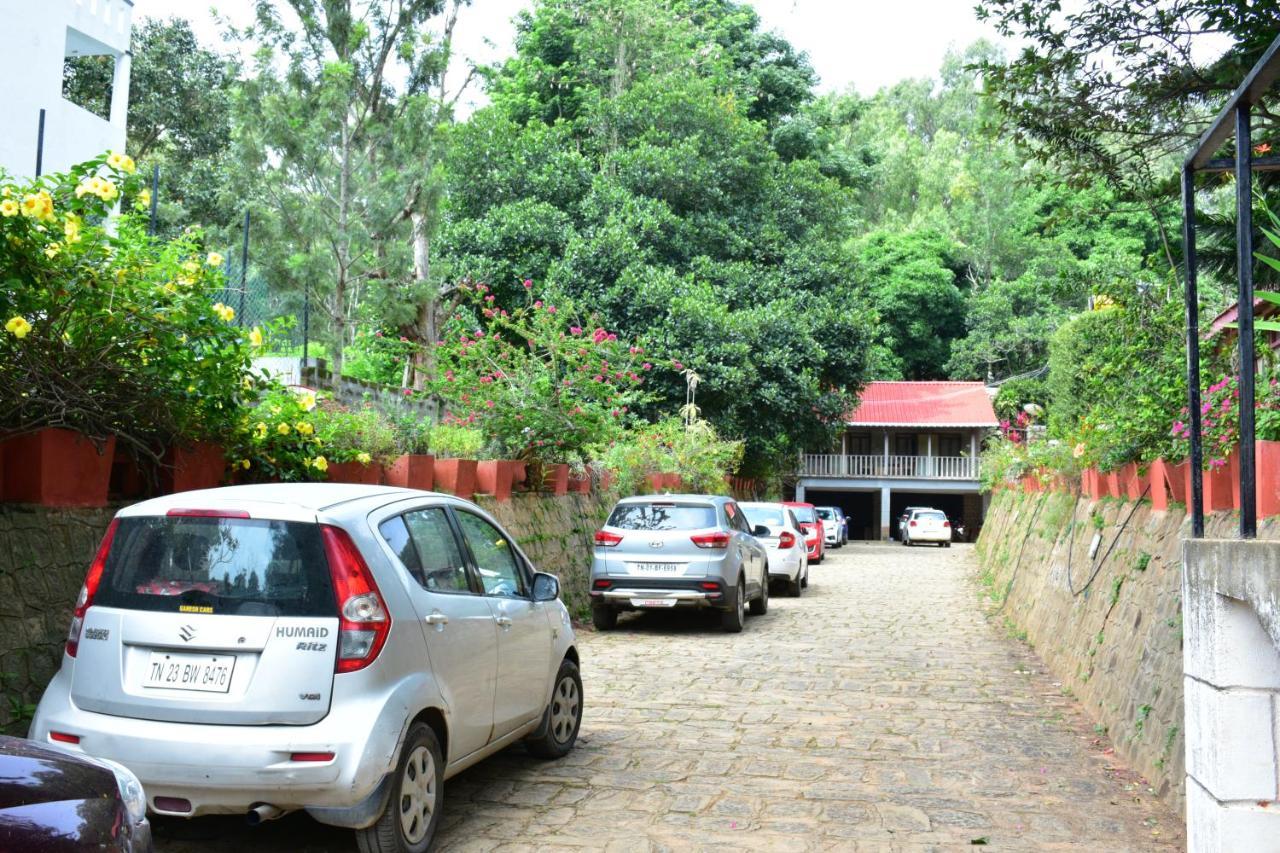 Zeenath Taj Gardens Yelagiri Bagian luar foto