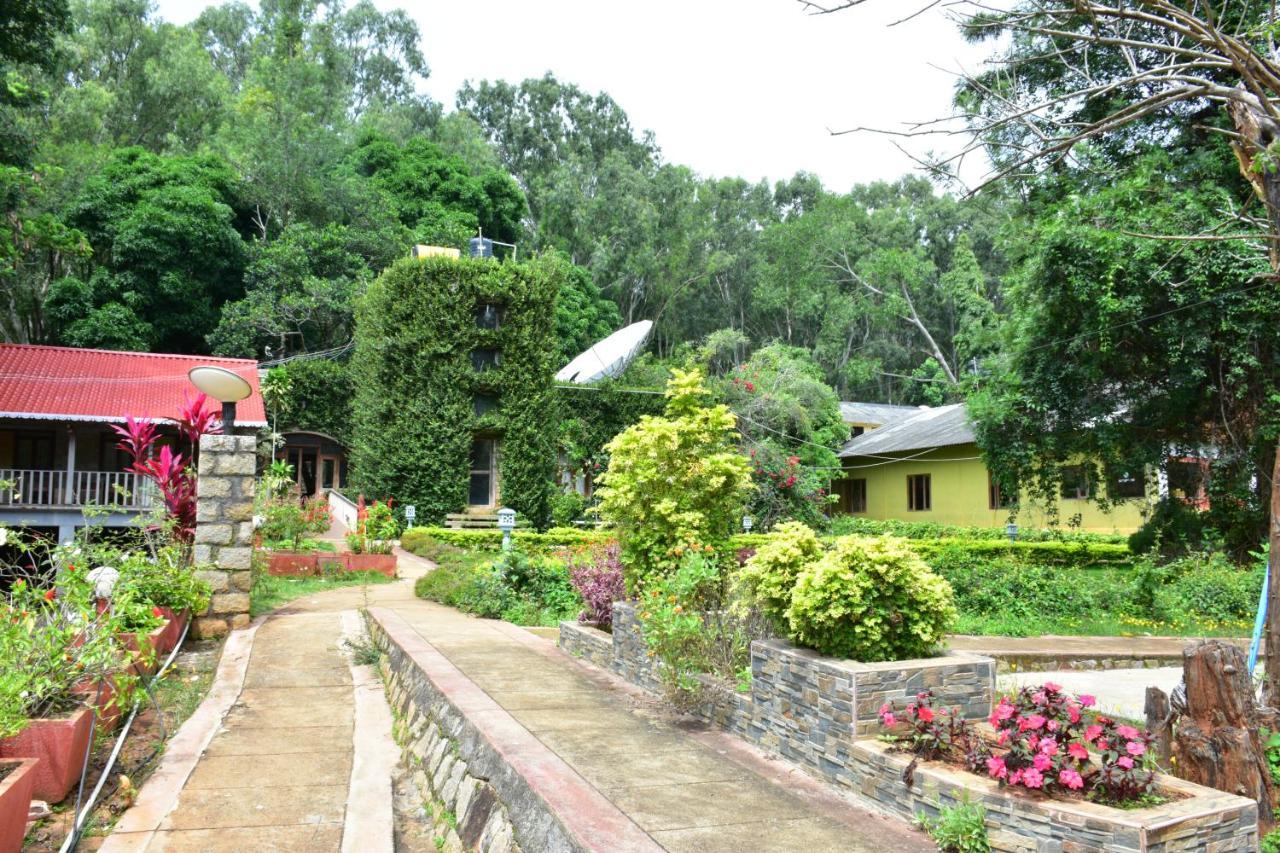 Zeenath Taj Gardens Yelagiri Bagian luar foto
