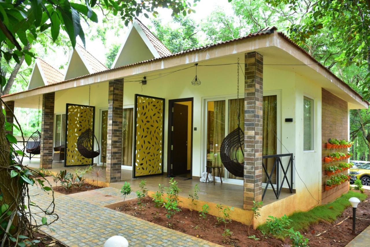 Zeenath Taj Gardens Yelagiri Bagian luar foto