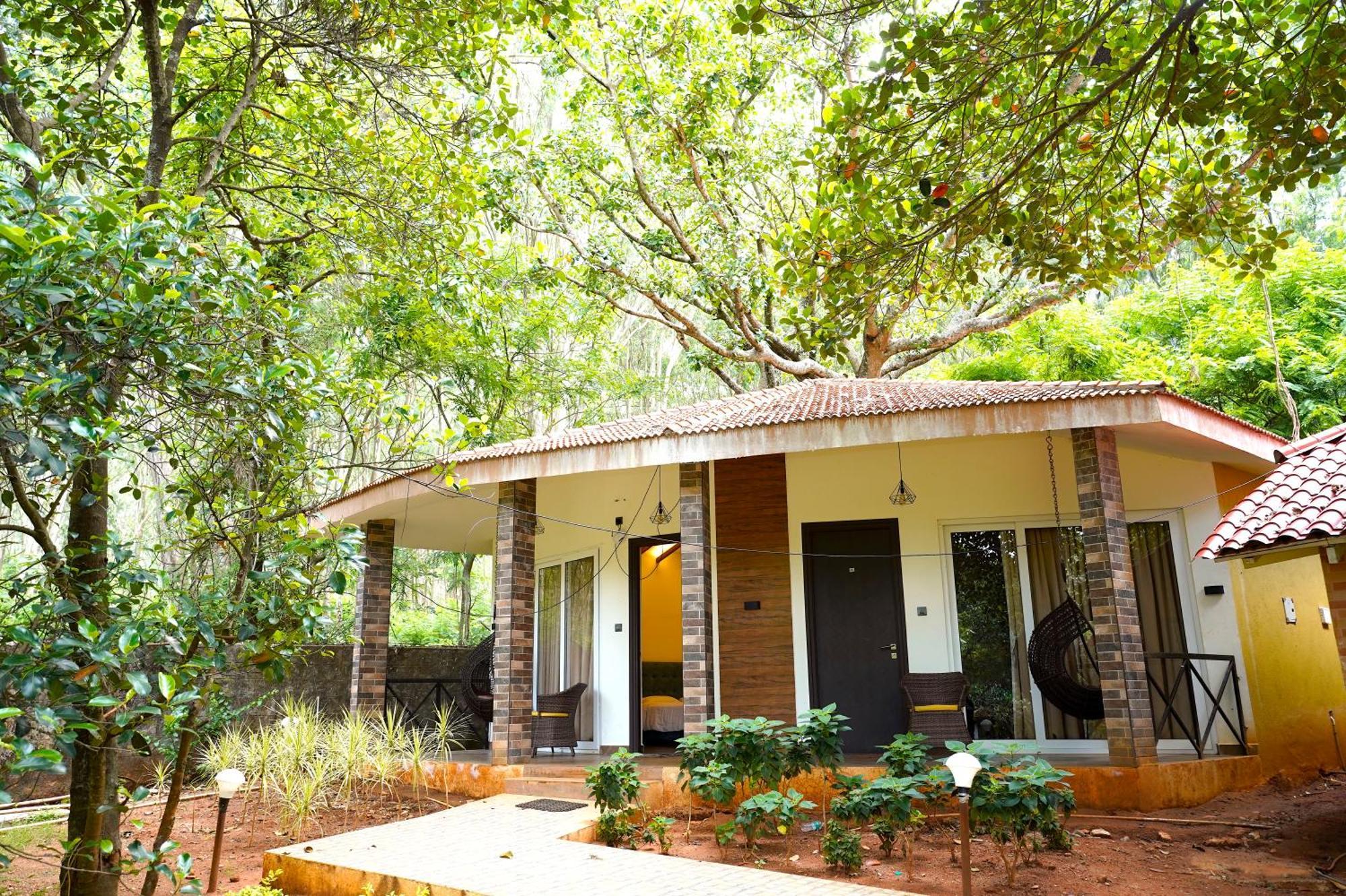 Zeenath Taj Gardens Yelagiri Bagian luar foto